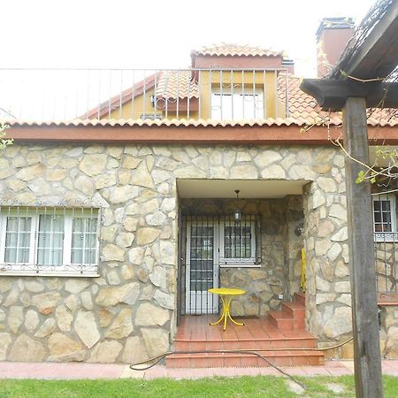 En Casa De Carlos Ortigosa del Monte Exterior foto